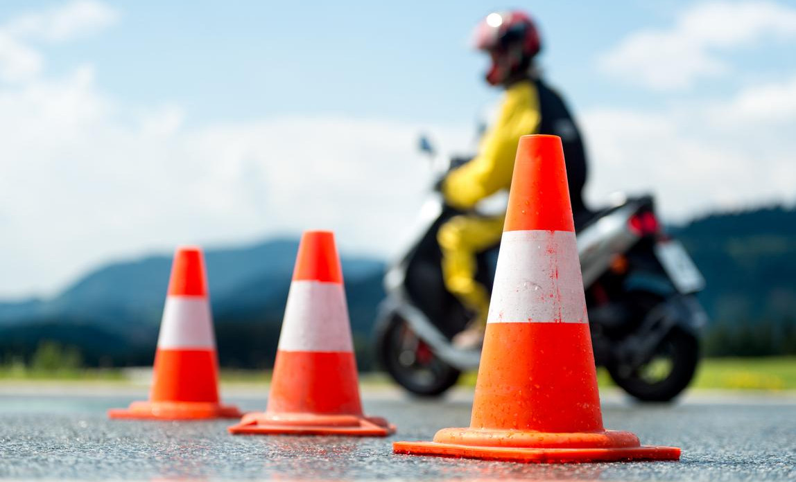 motorcycle rider training course